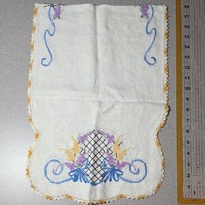 Embroidered Floral Table Runner